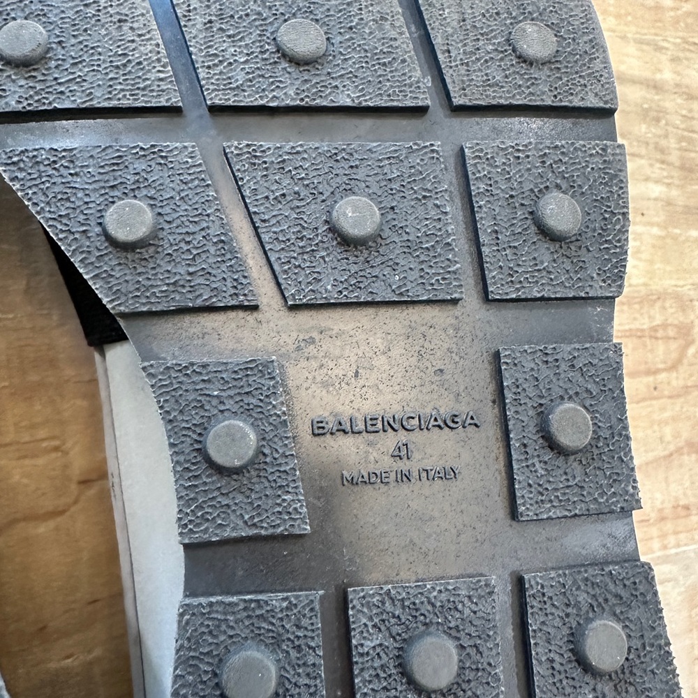 Balenciaga race runner sneakers metallic silver grey black leather tennis shoes - Picture 13 of 14